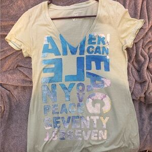 American Eagle Outfitters Women's Blue and White Graphic Tee